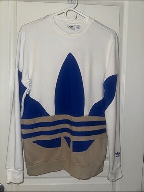 adidas White, Blue & Tan Trefoil Graphic Crewneck